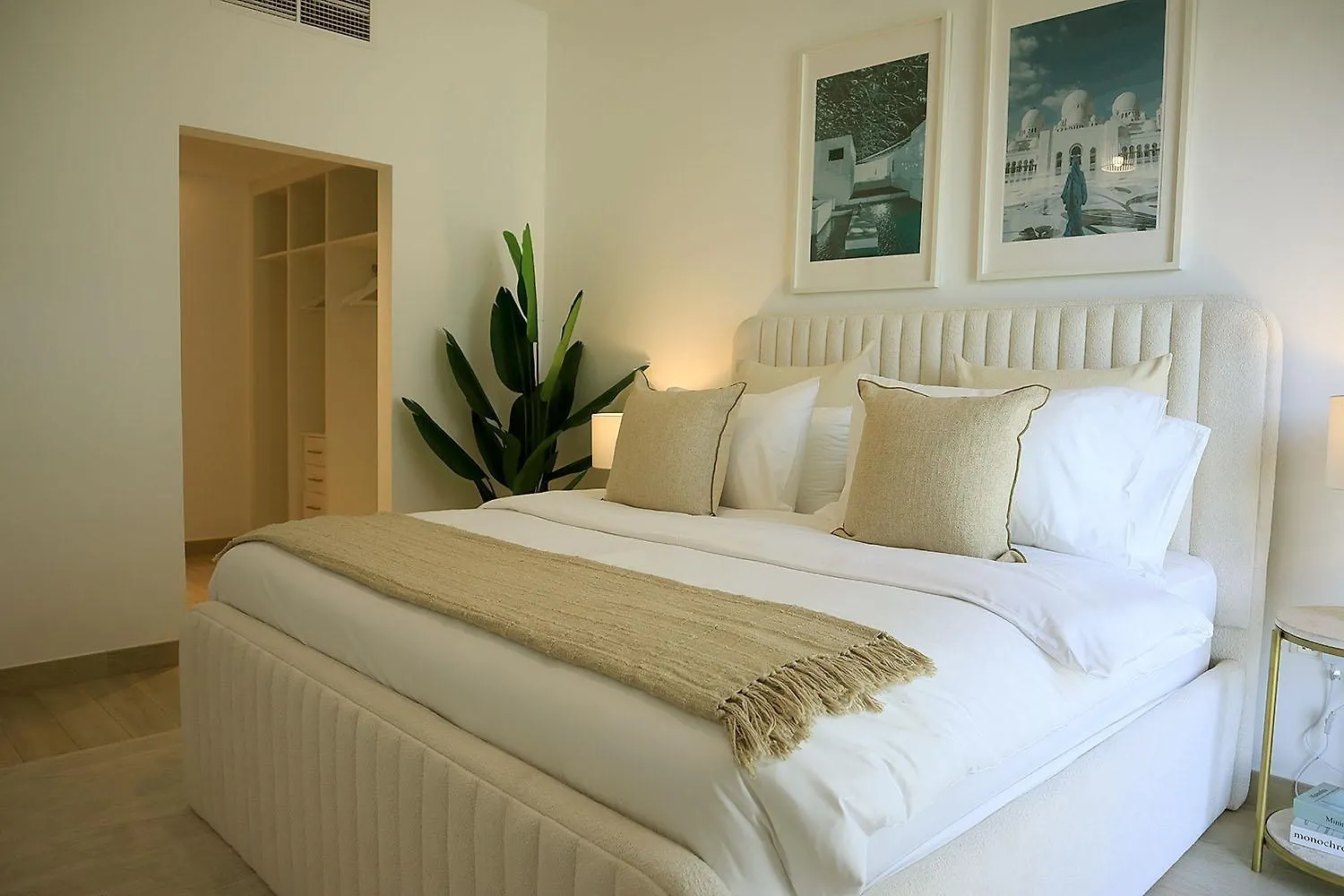 Two Bedroom Apartment By Otolo Homes With Free Yas Theme Park Tickets  Абу-Даби