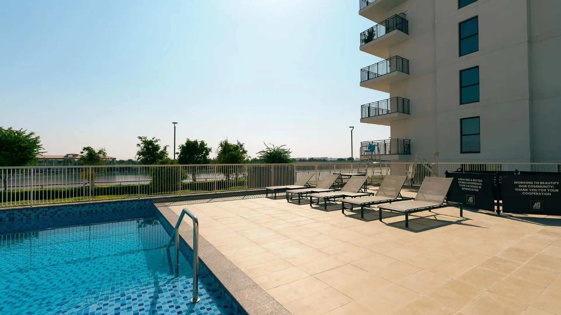 Two Bedroom Apartment By Otolo Homes With Free Yas Theme Park Tickets Abú Dhabí 0*,  Spojené arabské emiráty