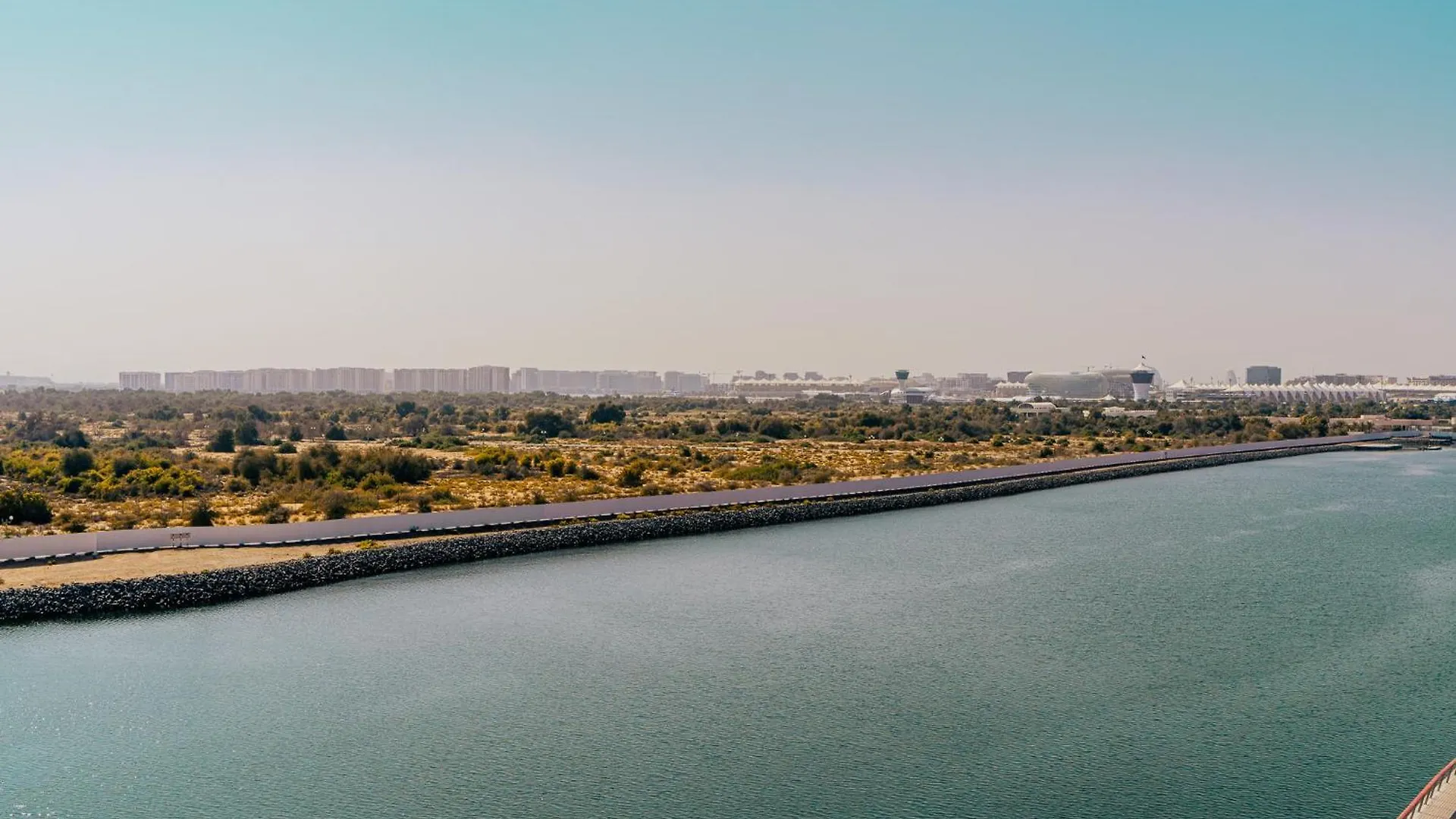 Two Bedroom Apartment By Otolo Homes With Free Yas Theme Park Tickets Abú Dhabí Spojené arabské emiráty